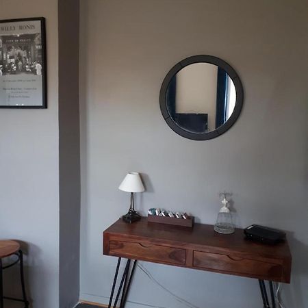 Le Petit Rochereau Apartment LʼIsle-sur-la-Sorgue Екстериор снимка